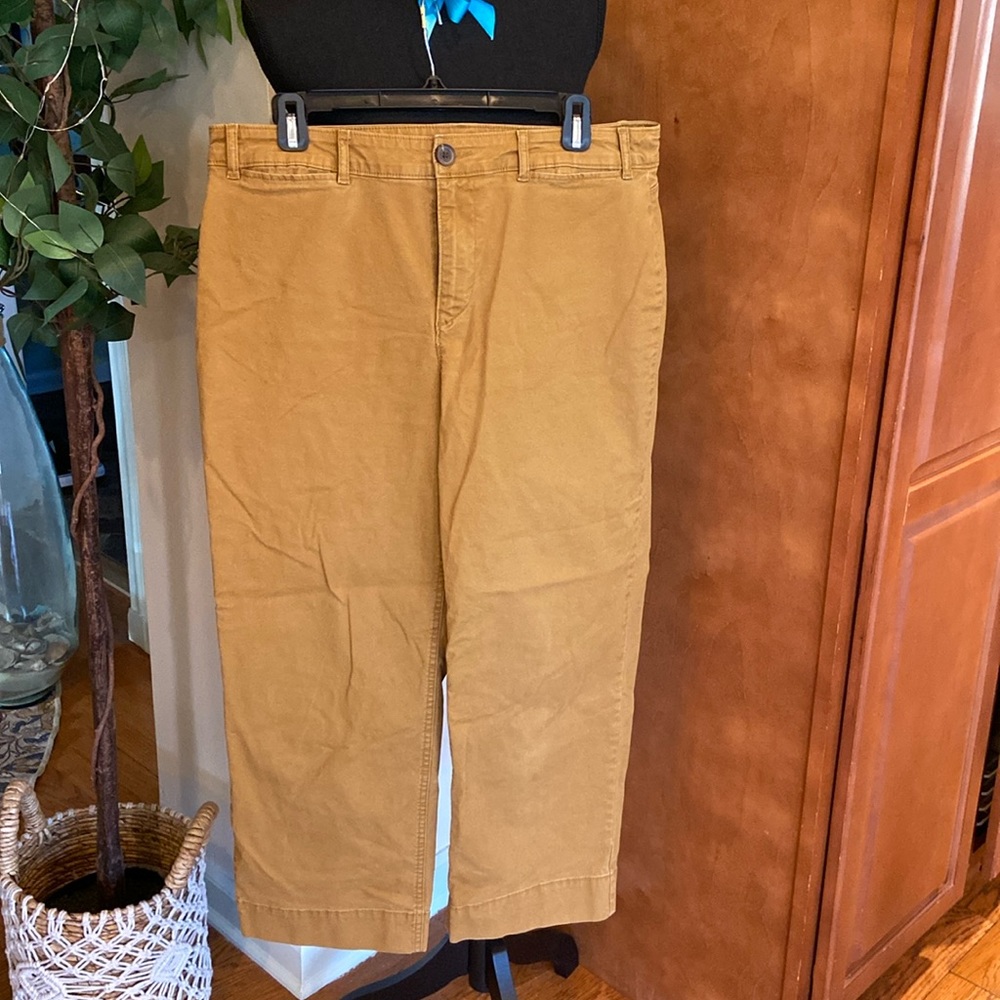 Old Navy Ultra Perfect Straight Leg Chinos for Women • ochre • Size 14